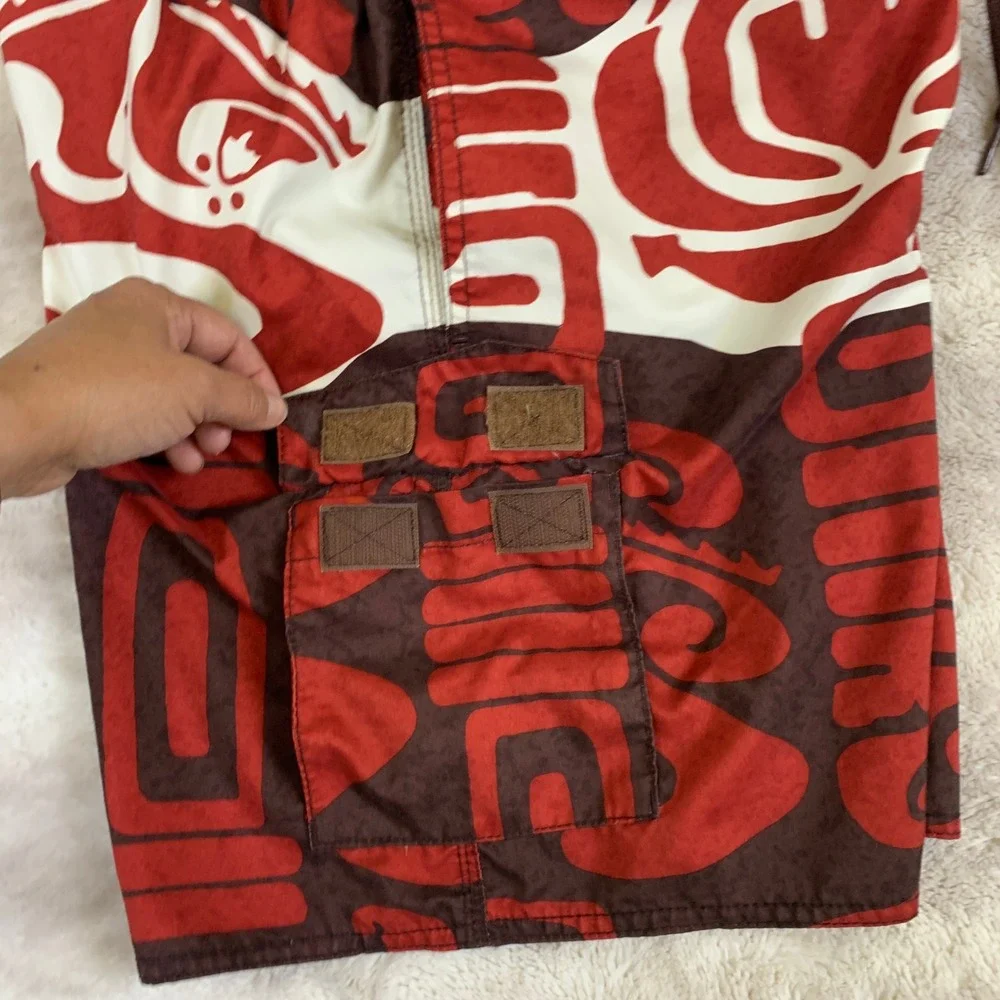 Y2K Quiksilver Mens Tribal‎ Graphic Surf Board Shorts Red Brown Size Small Beach